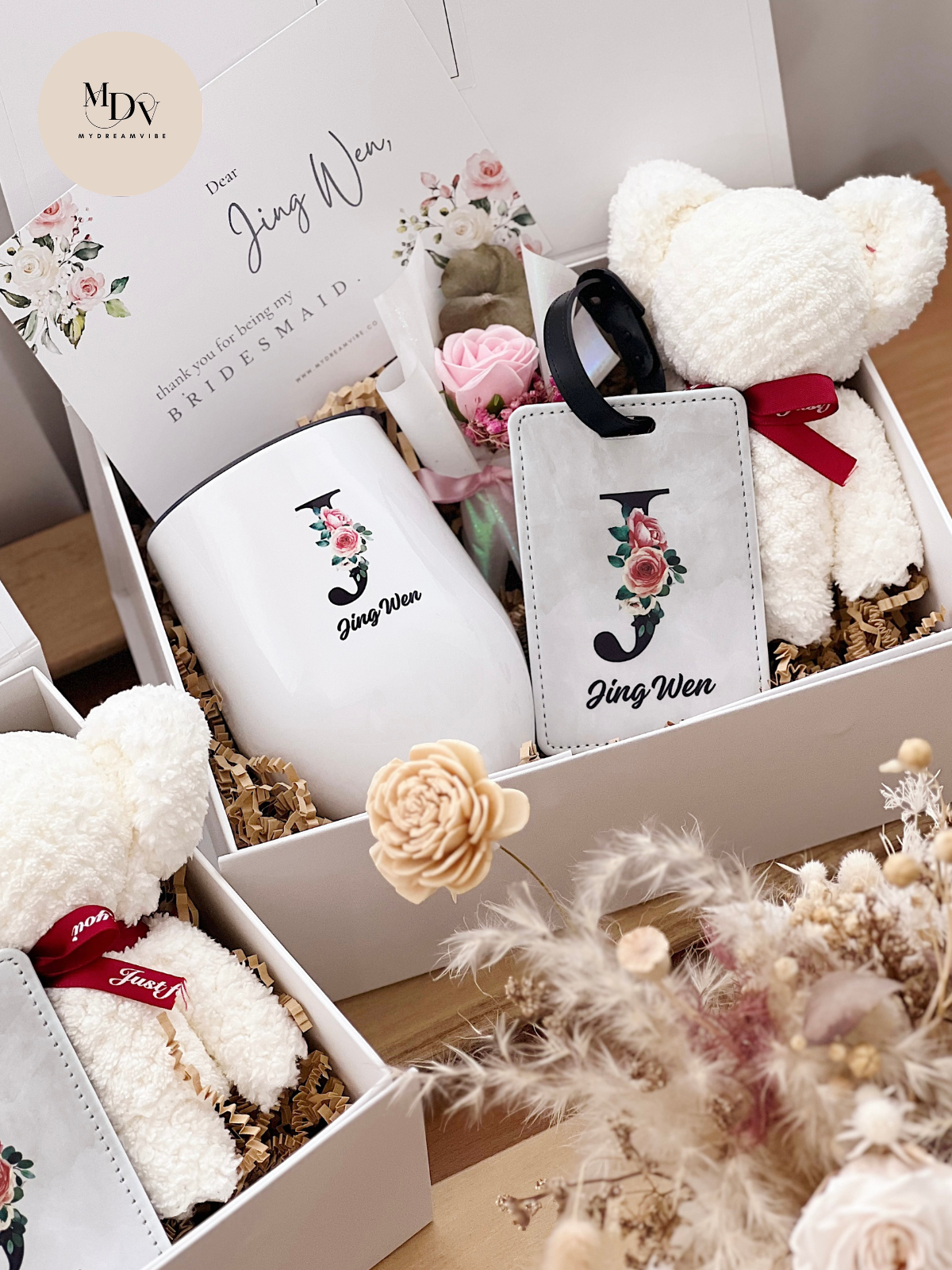 [4-8 Bridesmaids Package] : Floral Elegance Bridesmaid Essentials